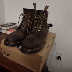 Men's Dr. Martens 1460 Leather Boots. Size 11. Aztec Crazy Horse Brown Leather.